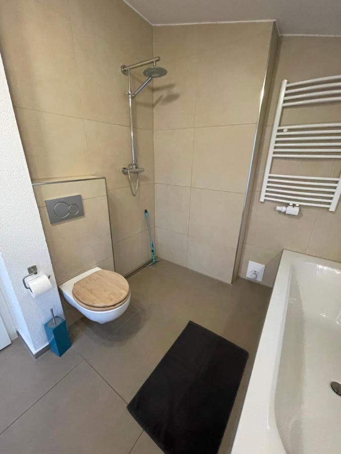Homestay #7 Doppelzimmer Mit Gemeinschaftsbad Memmingen